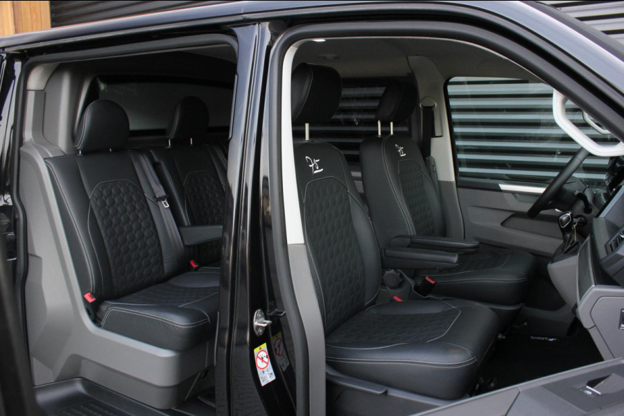 Volkswagen Transporter 2.0 TDI L2H1 30 DC BULLI 150PK DUBBEL CABINE / LEDEREN BEKLEDING / PDC / VERLAGINGSVEREN / APPLE CARPLAY /