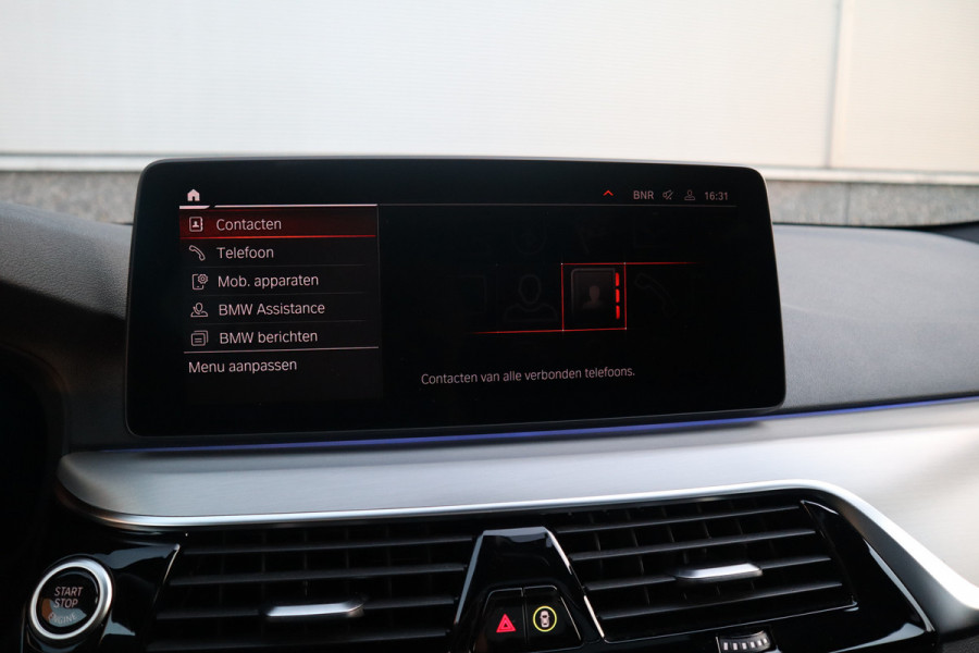 BMW 5 Serie Touring 530i High Executive M-Sport 20inch / Bernina Grau / Pano / Camera / Laser