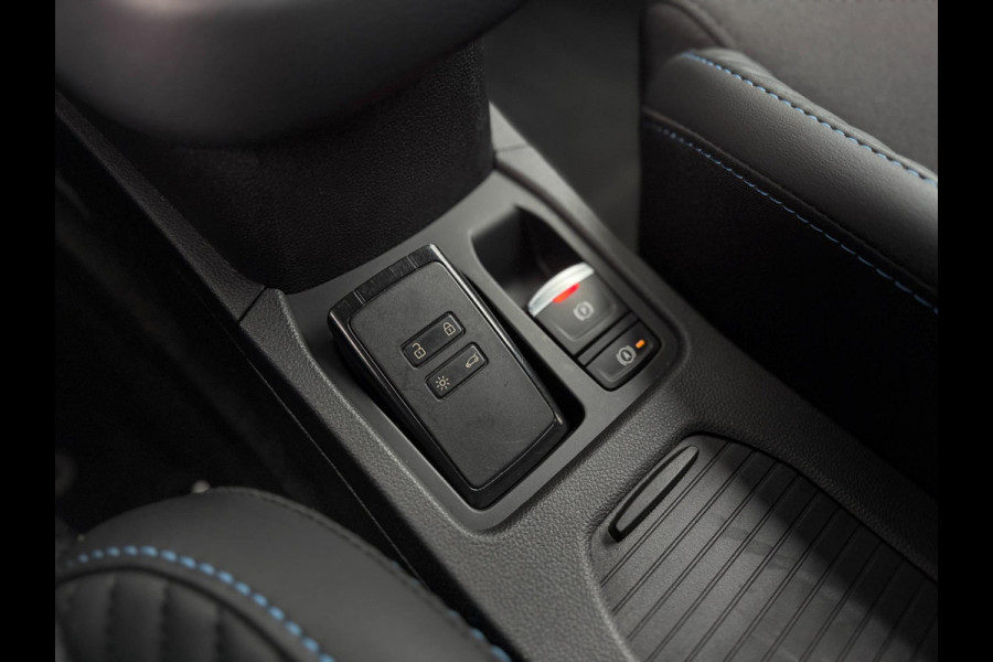 Renault Clio 1.6 E-Tech 145 esprit Alpine Aut.|Digitaal Dashboard 360 Apple Carplay & Android Auto Camera Adaptieve Cruise Control