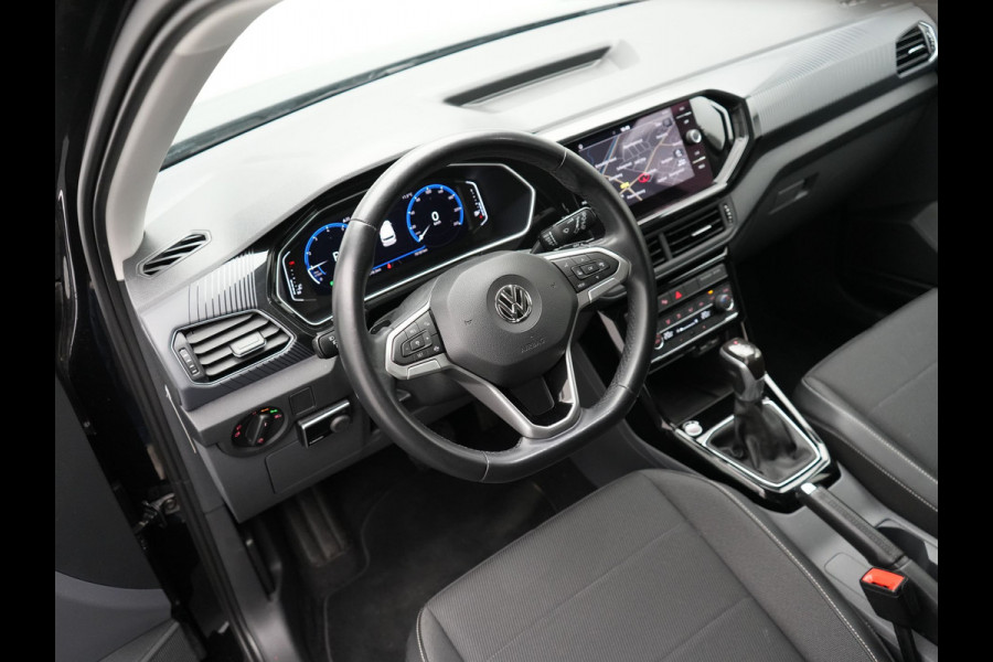 Volkswagen T-Cross 1.0 TSI Style Automaat 116pk | Adaptive Cruise | Apple Carplay | Blis | Keyless | Sportstoelen Verwarmd | Lane Assist | Navigatie | Virtual | DAB | 18"L.M |
