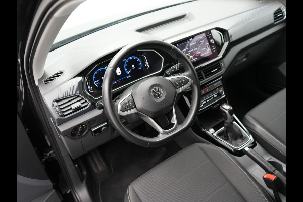 Volkswagen T-Cross 1.0 TSI Style Automaat 116pk | Adaptive Cruise | Apple Carplay | Blis | Keyless | Sportstoelen Verwarmd | Lane Assist | Navigatie | Virtual | DAB | 18"L.M |