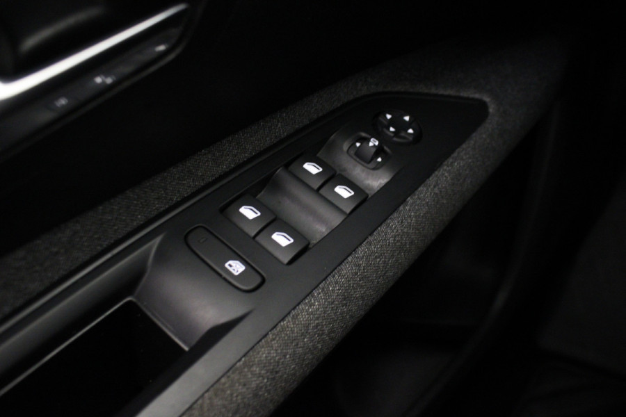 Peugeot 5008 1.2 PureTech Active Pack Business