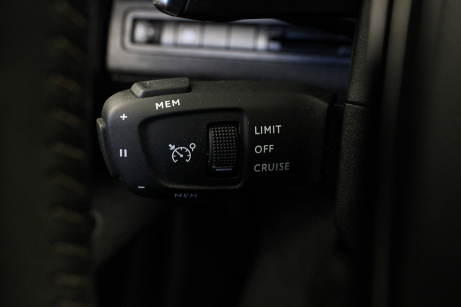 Peugeot 5008 1.2 PureTech Active Pack Business