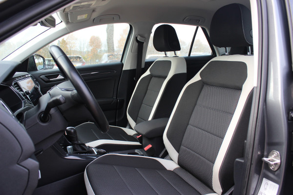 Volkswagen T-Roc 2.0 TSI 4Motion Sport / Trekhaak / Camera / Virtual Cockpit / CarPlay / 17'' / Stoelverwarming / DAB / ACC / Elektr. achterklep