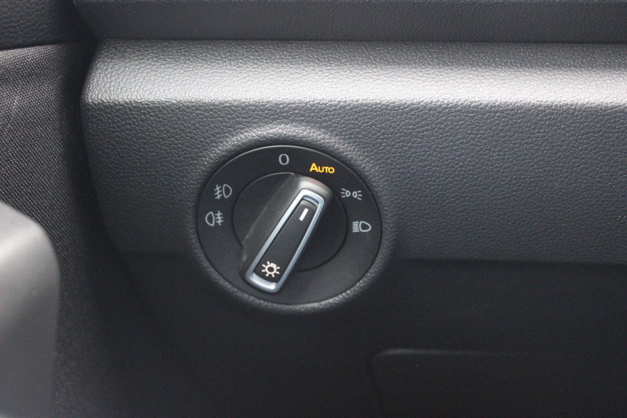 Volkswagen T-Roc 2.0 TSI 4Motion Sport / Trekhaak / Camera / Virtual Cockpit / CarPlay / 17'' / Stoelverwarming / DAB / ACC / Elektr. achterklep