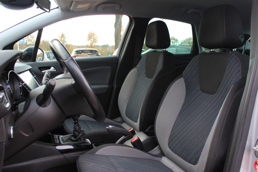 Opel Crossland X 1.2 Turbo 120 Jaar Edition / Nieuwe distr.riem! / Trekhaak / Navigatie / Parkeerhulp achter / 16'' / CarPlay / Cruise Control