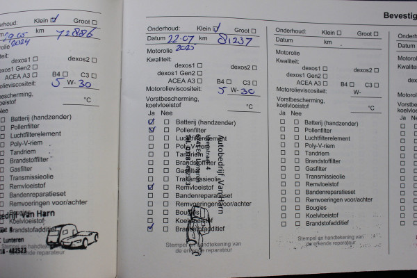 Opel Crossland X 1.2 Turbo 120 Jaar Edition / Nieuwe distr.riem! / Trekhaak / Navigatie / Parkeerhulp achter / 16'' / CarPlay / Cruise Control