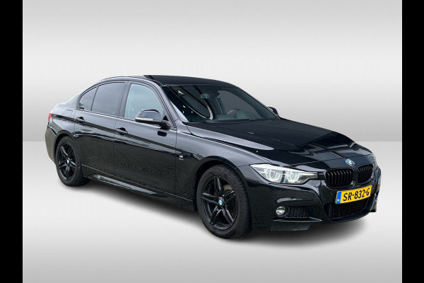 BMW 3-serie 320i Edition M Sport / Trekhaak / Leder / Navigatie / 18'' / Stoelverwarming / Cruise Control