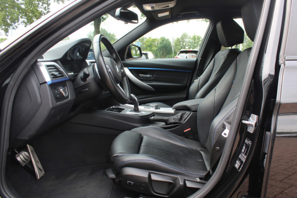 BMW 3-serie 320i Edition M Sport / Trekhaak / Leder / Navigatie / 18'' / Stoelverwarming / Cruise Control