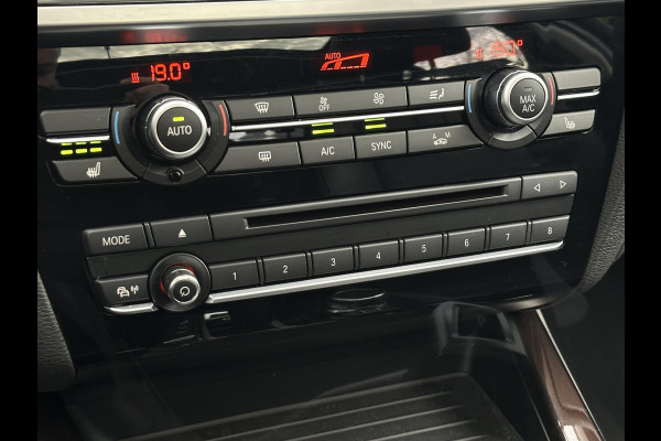 BMW X3 xDrive20d Centennial High Executive Panoramadak Cruise Clima Xenon Trekhaak Camera