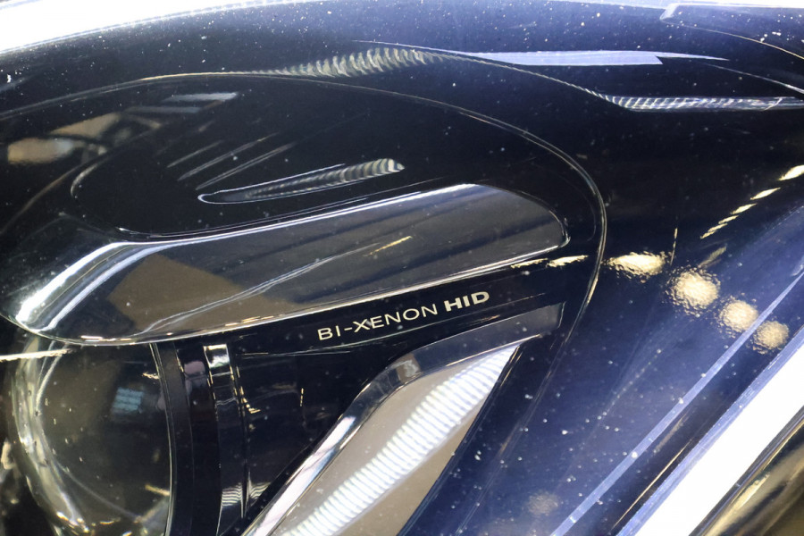 Ford Transit Custom 320 2.0 TDCI 170 PK L2H1 Raptor Edition | Bi-Xenon | CarPlay | ACC | Navigatie | Camera | Stoelverwarming | Dodehoek detector | DAB | Werkplaatsinrichting | 3-Zitter | Dealer onderhouden | Nieuwe APK