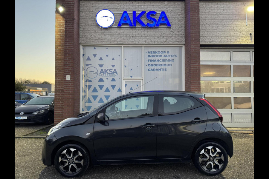 Toyota Aygo 1.0 VVT-i x-play Automaat Sportvelg Camera CarPlay, Airco Garantie