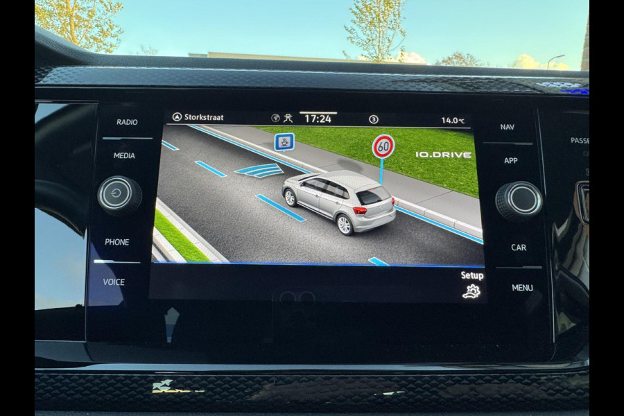 Volkswagen Polo 1.0 TSI Life 95pk CarPlay LaneAssist Navi Front Assist Garantie