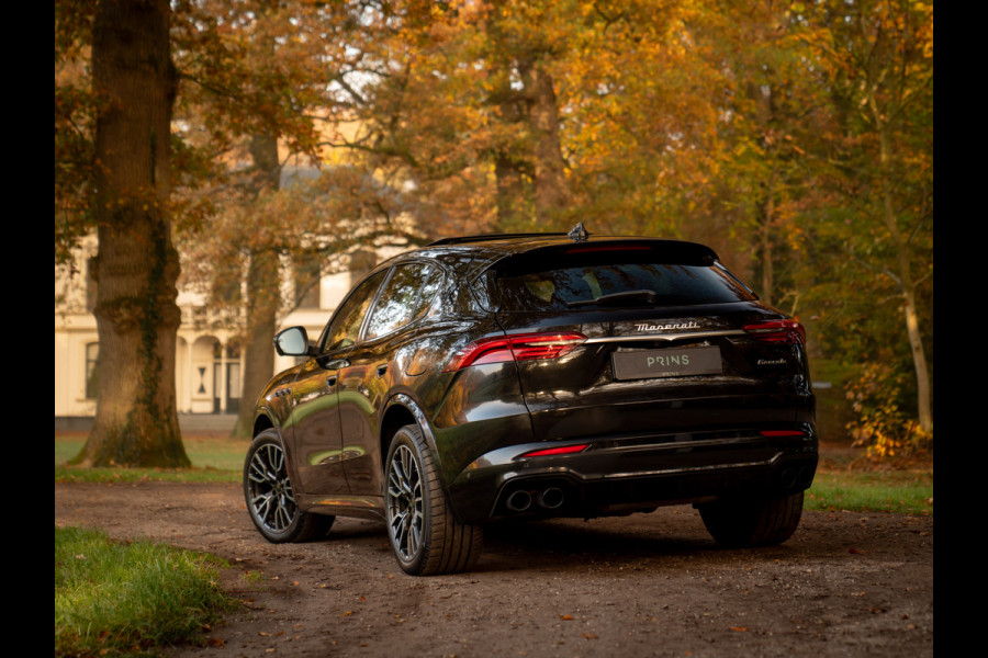 Maserati Grecale Modena 330pk | Pano-dak | Sonus Faber | 360 cam | Stoelventilatie | Head-up