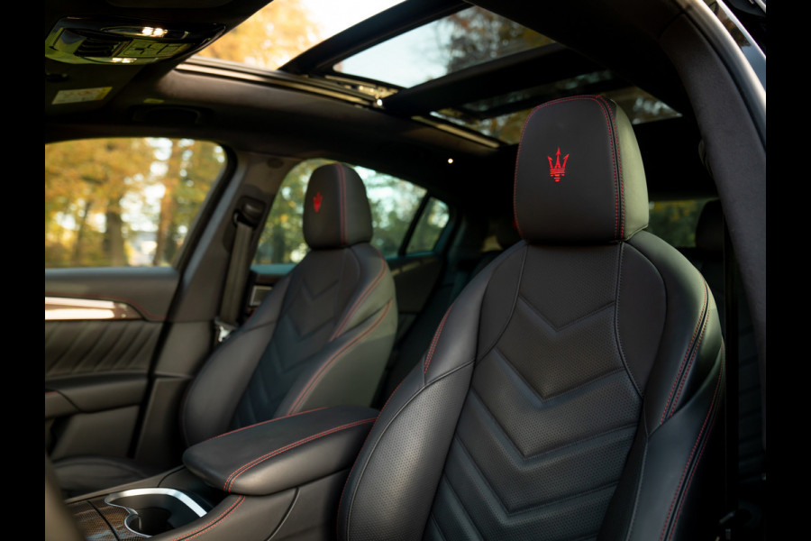 Maserati Grecale Modena 330pk | Pano-dak | Sonus Faber | 360 cam | Stoelventilatie | Head-up
