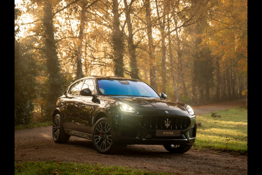 Maserati Grecale Modena 330pk | Pano-dak | Sonus Faber | 360 cam | Stoelventilatie | Head-up