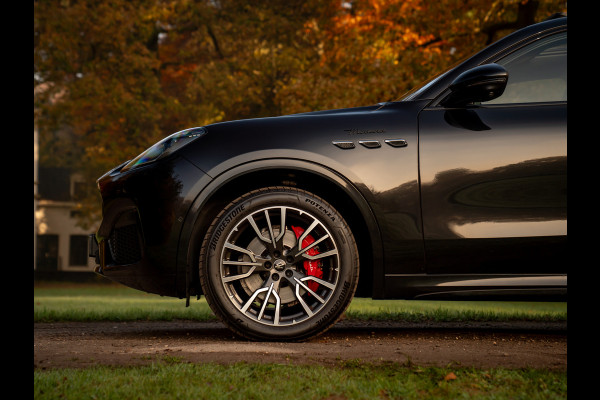 Maserati Grecale Modena 330pk | Pano-dak | Sonus Faber | 360 cam | Stoelventilatie | Head-up