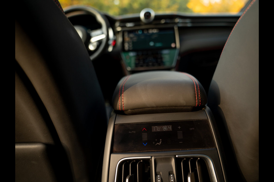 Maserati Grecale Modena 330pk | Pano-dak | Sonus Faber | 360 cam | Stoelventilatie | Head-up