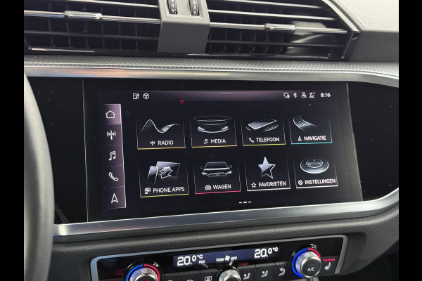 Audi Q3 Sportback 45 TFSI e S Edition VAN: €36.900,- VOOR: €31.877,- UW EINDEJAARSVOORDEEL: €5.023,- | PLUG IN HYBRIDE||2x S-LINE BINNEN + BUITEN| ADAPTIVE CRUISE| DODE HOEK | ELEK. TREKHAAK| DIG. DASH|