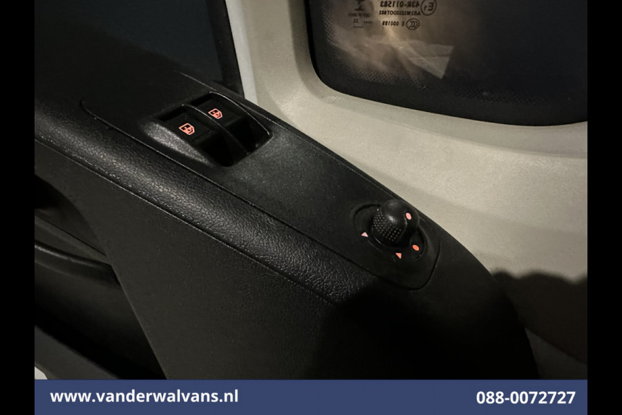 Citroën Jumper 2.2 BlueHDi 141pk Bakwagen Laadklep 1115kg laadvermogen Euro6 Airco | Cruisecontrol | Bijrijdersbank