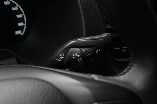 Ford Transit Custom 300 2.0 TDCI L1H1 Trend 130pk | SCI | Adaptieve Cruise | Sync 3 Navigatie | Voorruit verwarming