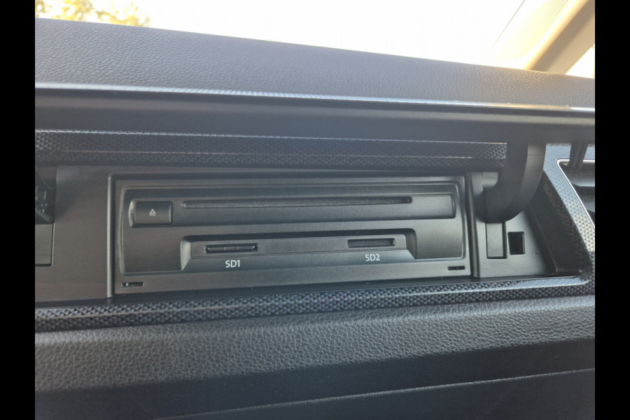 Volkswagen Touran 1.5 TSI Automaat Comfortline Business 7p LEd,Panorama,Nav/Camera