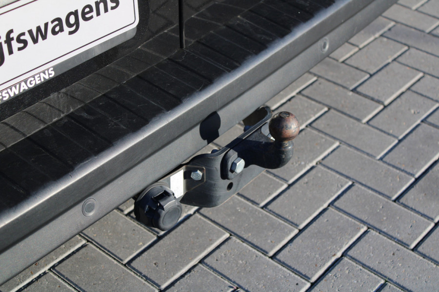 Renault Trafic 2.0 dCi 130 T30 L2H1 Work Edition 131pk - 2x Schuif - Trekhaak - LED - Cruise - Bluetooth - Airco - Rijklaar