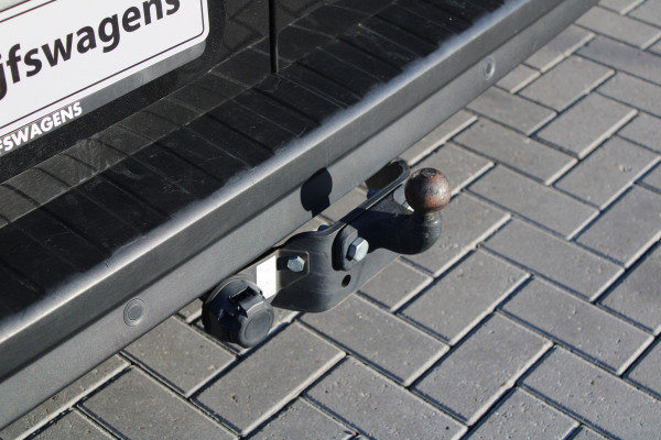 Renault Trafic 2.0 dCi 130 T30 L2H1 Work Edition 131pk - 2x Schuif - Trekhaak - LED - Cruise - Bluetooth - Airco - Rijklaar