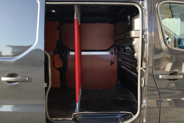 Renault Trafic 2.0 dCi 130 T30 L2H1 Work Edition 131pk - 2x Schuif - Trekhaak - LED - Cruise - Bluetooth - Airco - Rijklaar