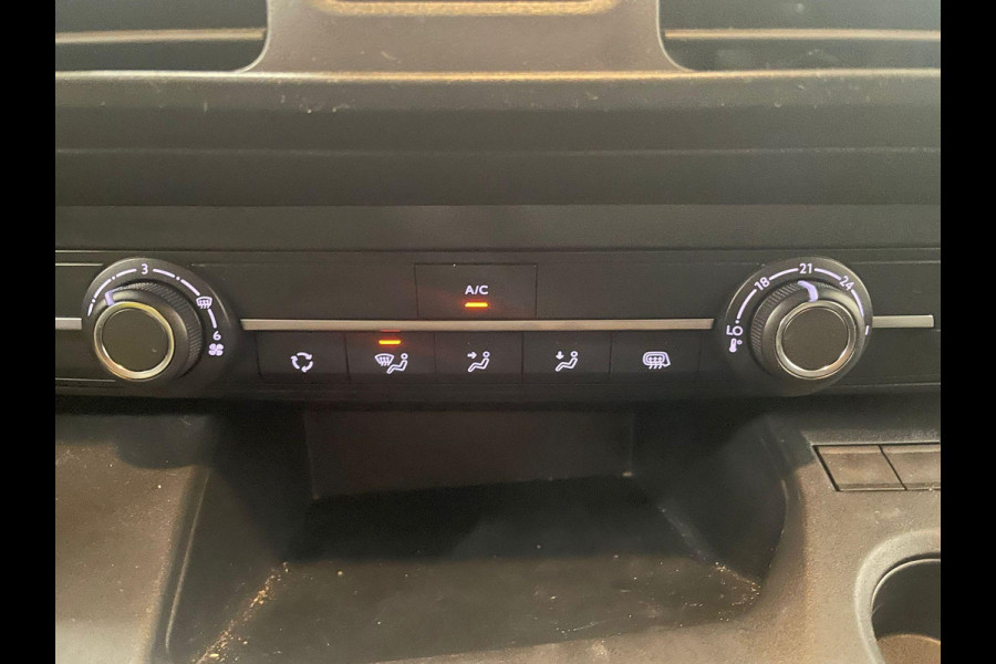 Opel Combo 1.5D L2H1 Navigatie Apple Carplay/Android Auto Camera Parkeersensoren achter Cruise Control Airco Lichtmetalen velgen