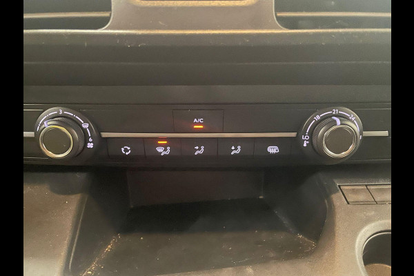 Opel Combo 1.5D L2H1 Navigatie Apple Carplay/Android Auto Camera Parkeersensoren achter Cruise Control Airco Lichtmetalen velgen