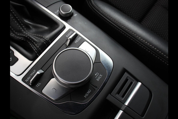 Audi A3 Sportback 1.5 TFSI CNG Automaat S-Line | Navigatie | Parkeersensoren achter | Cruise Control | Stoelverwarming | 18"Lichtmetalen velgen | Ledverlichting | Climate Control