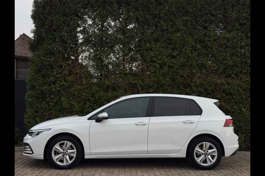 Volkswagen Golf 1.0 TSI Life CarPlay Camera LED