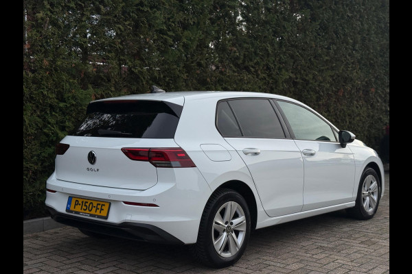 Volkswagen Golf 1.0 TSI Life CarPlay Camera LED