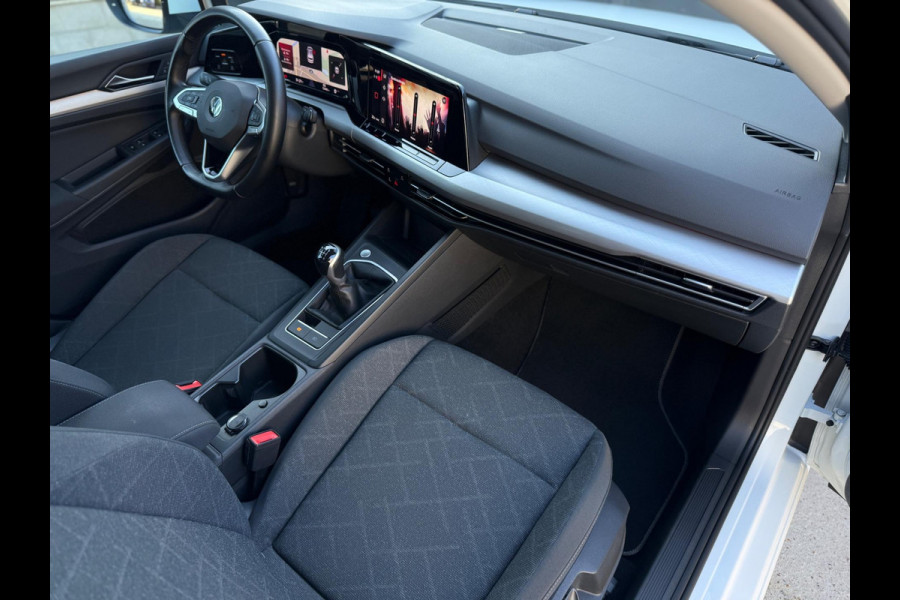 Volkswagen Golf 1.0 TSI Life CarPlay Camera LED