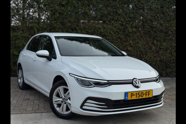 Volkswagen Golf 1.0 TSI Life CarPlay Camera LED