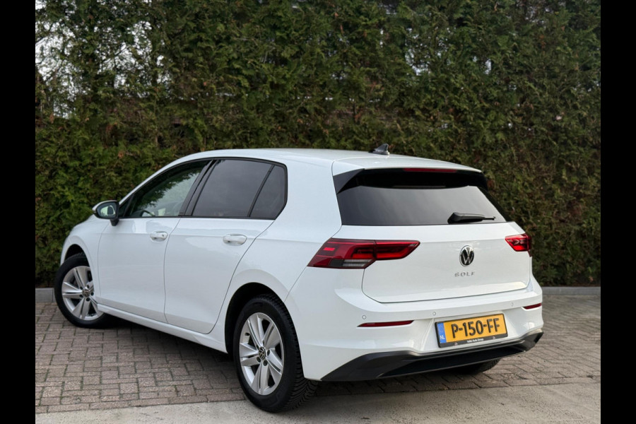 Volkswagen Golf 1.0 TSI Life CarPlay Camera LED