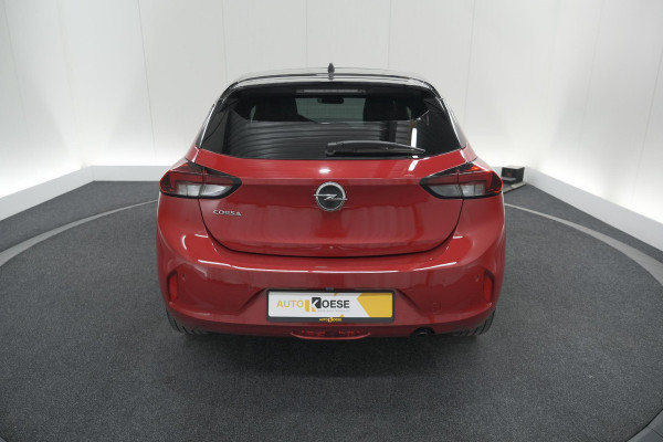 Opel Corsa 1.2 Turbo 100 Ultimate | Panoramadak | Camera | Dodehoekdetectie | Apple Carplay