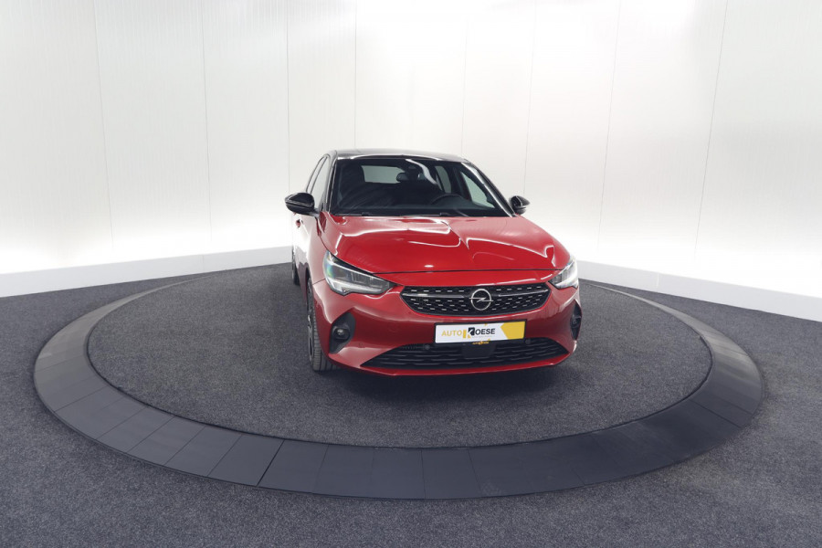 Opel Corsa 1.2 Turbo 100 Ultimate | Panoramadak | Camera | Dodehoekdetectie | Apple Carplay