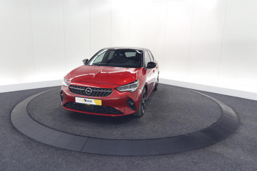 Opel Corsa 1.2 Turbo 100 Ultimate | Panoramadak | Camera | Dodehoekdetectie | Apple Carplay