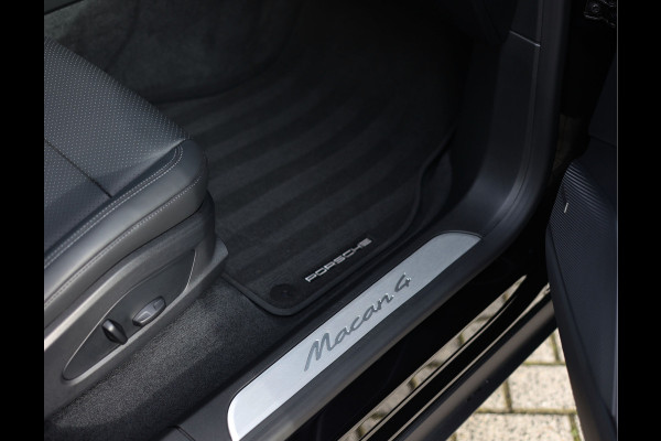 Porsche Macan 4 100 kWh | Pano - BOSE - Chrono