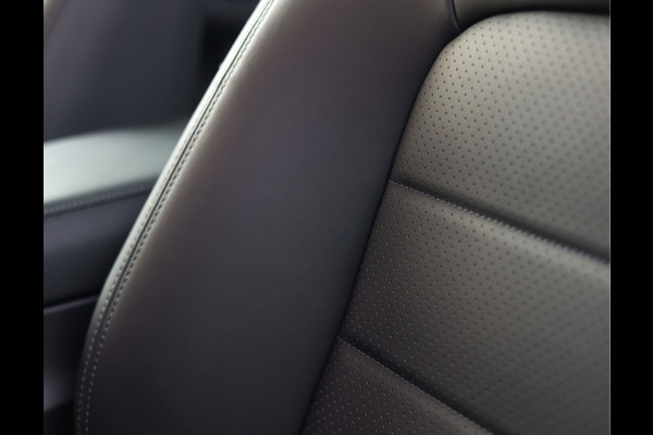 Porsche Macan 4 100 kWh | Pano - BOSE - Chrono