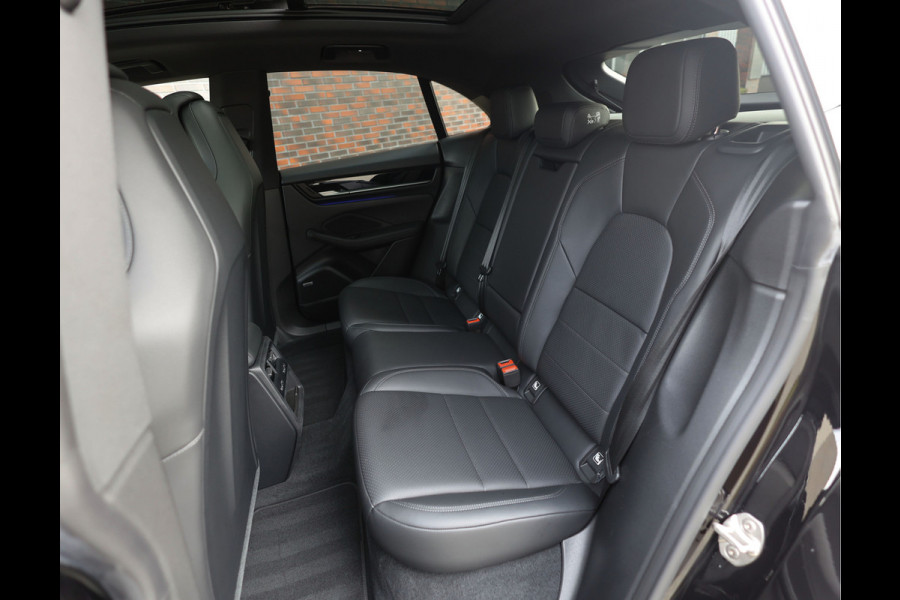 Porsche Macan 4 100 kWh | Pano - BOSE - Chrono