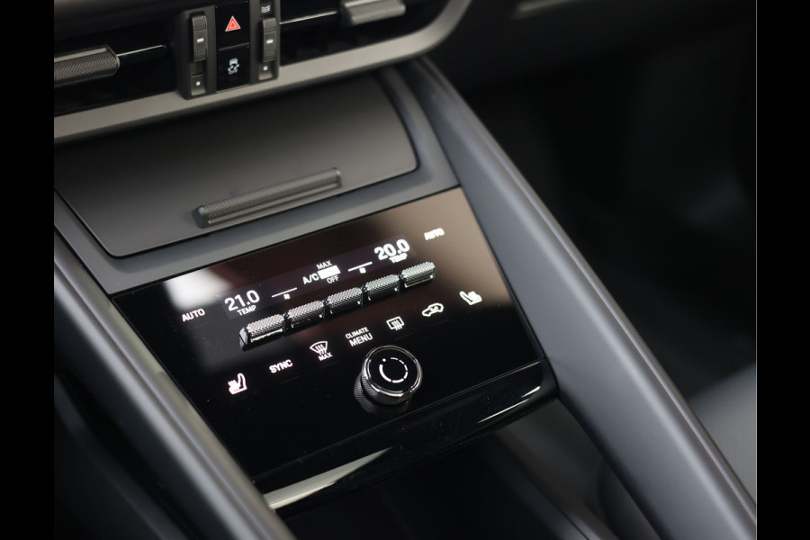 Porsche Macan 4 100 kWh | Pano - BOSE - Chrono