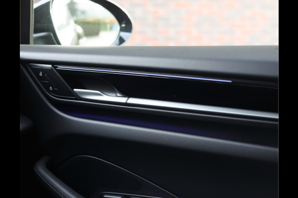 Porsche Macan 4 100 kWh | Pano - BOSE - Chrono