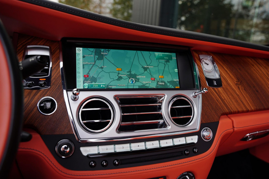 Rolls-Royce Dawn 6.6 V12 Dark Emerald 19 D.Km Bespoke Audio Teak Dek