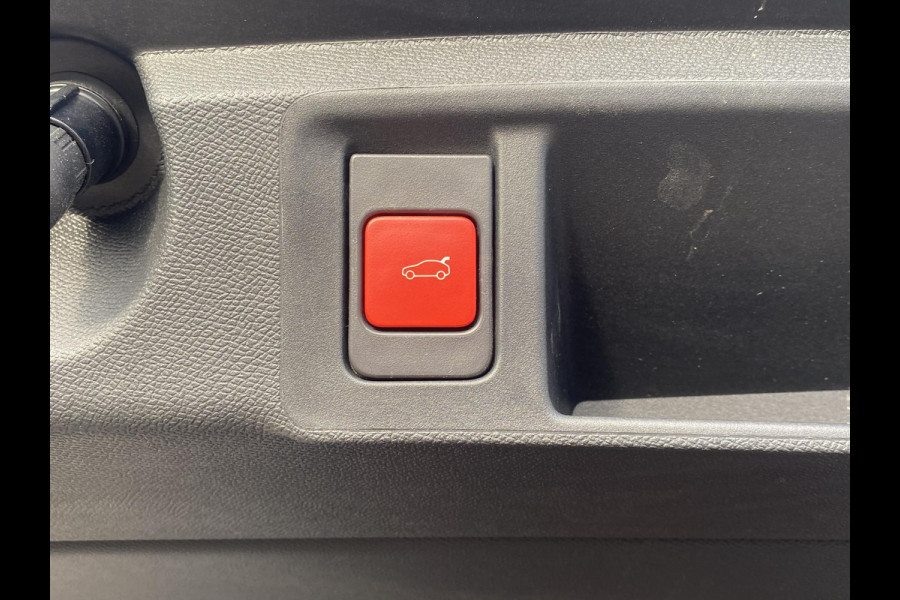 Peugeot 308 1.6 Plug-in Hybrid 225 GT FOCAL AUDIO | ELEK. ACHTERKLEP| ADAP. CRUISE| 360 CAMERA| DODE HOEK SENSOR|