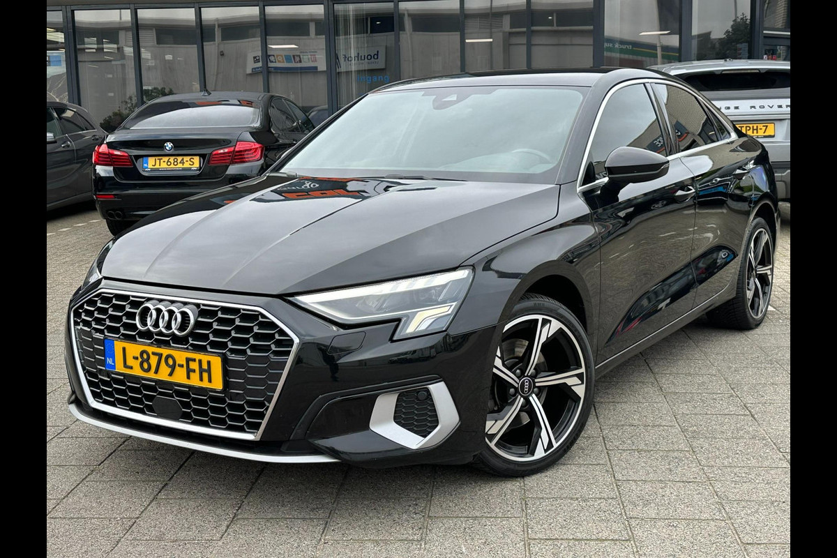 Audi A3 Limousine 30 TFSI Business edition