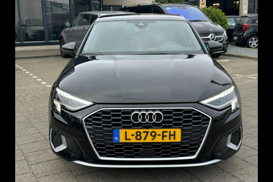 Audi A3 Limousine 30 TFSI Business edition