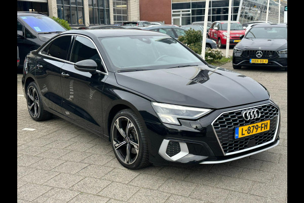 Audi A3 Limousine 30 TFSI Business edition